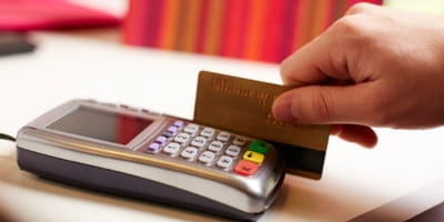 How to Safely Pay with Plastic